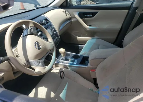 2015 Nissan Altima 2.5 from USA, damaged, VIN 1N4AL3AP4FC127601